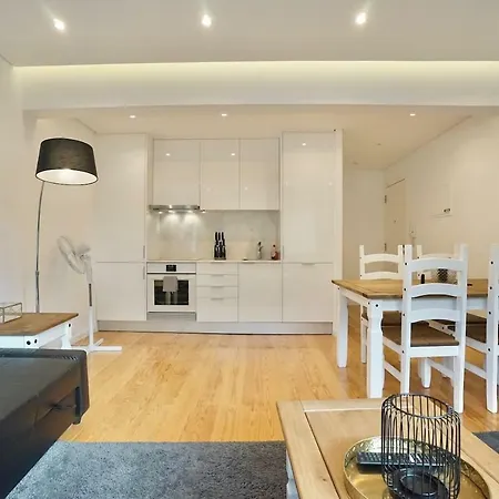 Stunning Graca Riverview Flat 리스본